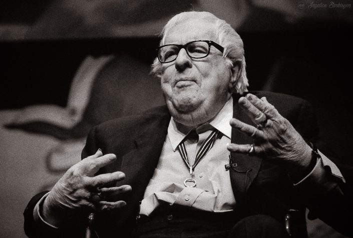 Ray Bradbury (1920 – 2012)
